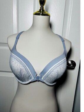 VICTORIA'S SECRET Blue Memory fit front close demi bra size 36 DD